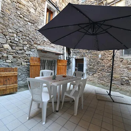 Nick House Apartamento